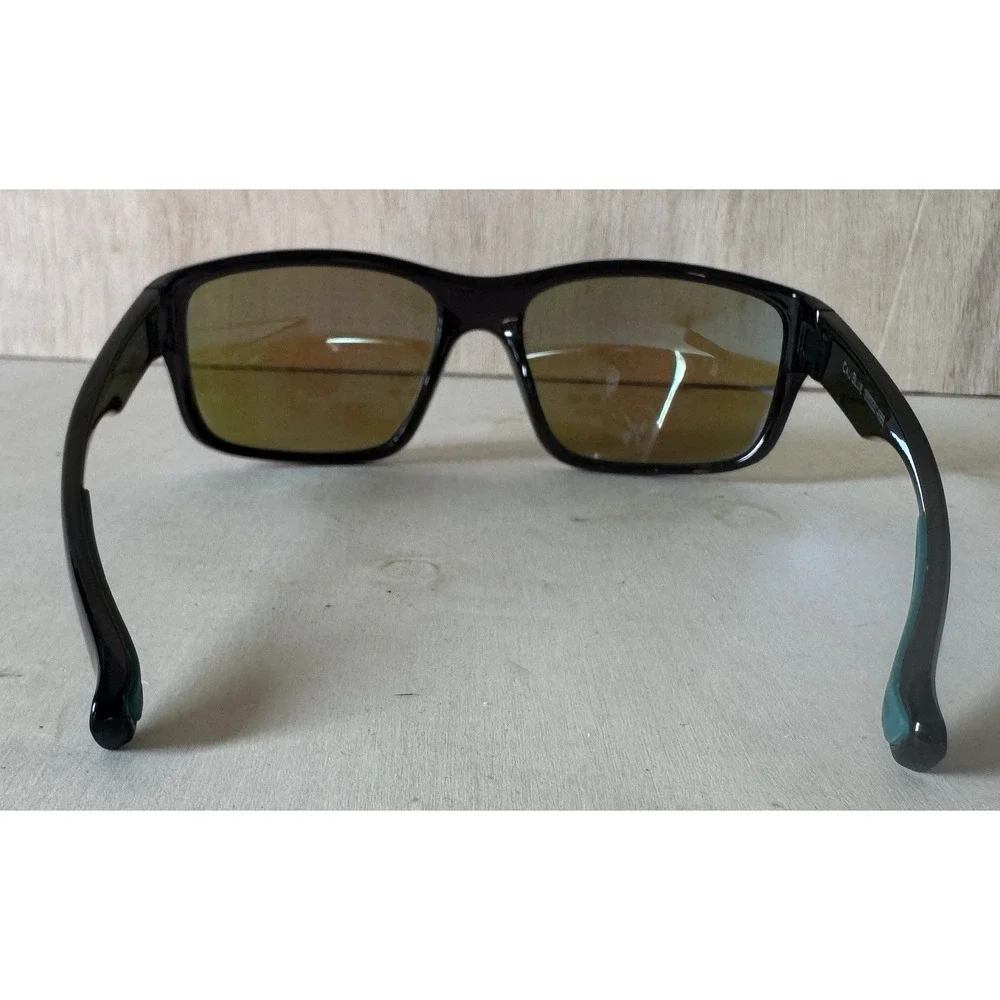 Blue Saks Fifth Avenue caliblue polarized